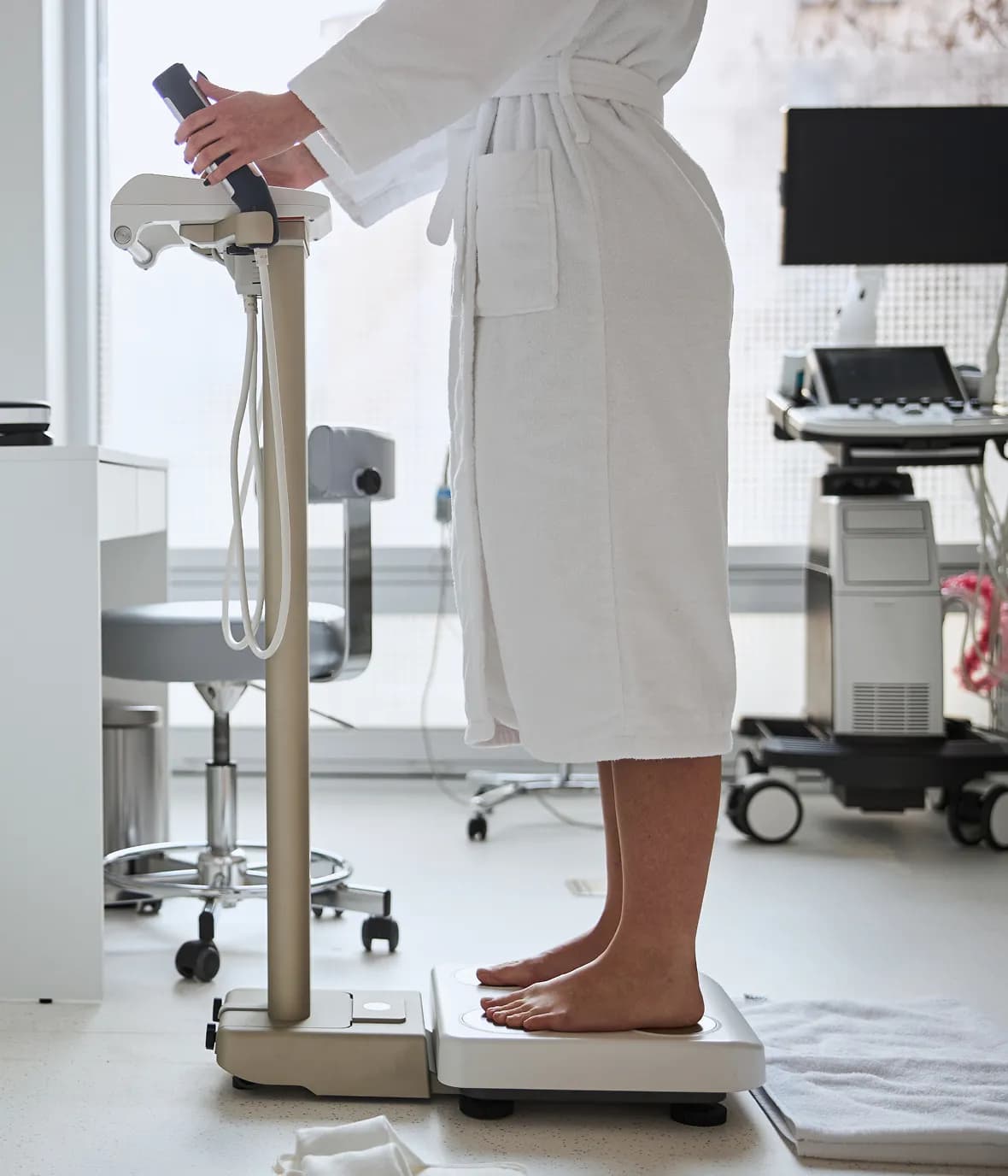 How Is Weight Gain After 40 Diagnosed?